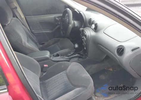 2001 Pontiac Grand Am Se1 z USA, uszkodzony, nr VIN 1G2NF52TX1M613704